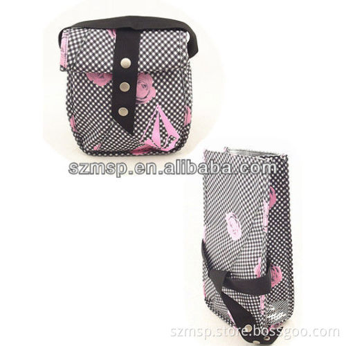 High quality and romatic printed rose 600Denier pu lunch bag